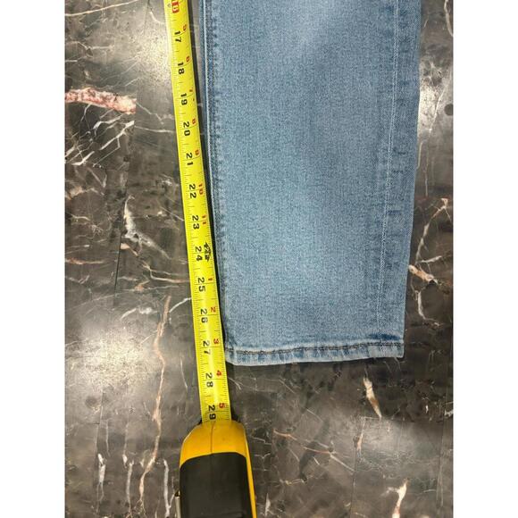 American Eagle Women's Mom Jeans Cotton Blend Blue Size 6 Regular Denim - Picture 9 of 9